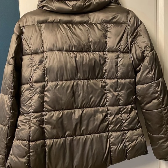 MNG Puffer Jacket - Picture 9 of 9